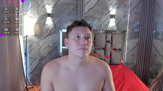 Chat +18 de Manson_and_Zoe ao vivo