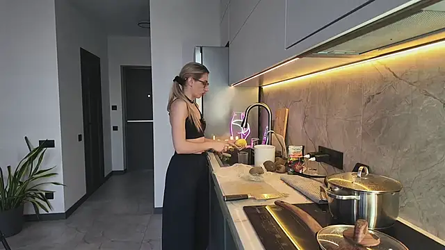 دردشة HEY_KITSUNKA الجنسية المباشرة