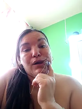 Zuleyka_69's Webcam Show