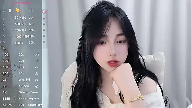 Love-hanzaizai718 Show Webcam