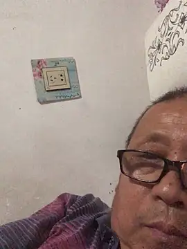 yaocaobi8 网络视讯表演