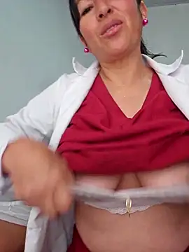 JustSamantha_ 现场XXX聊天