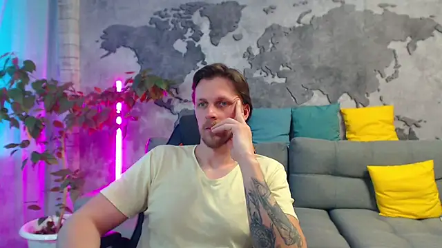 VikingChrisss Chat XXX in diretta