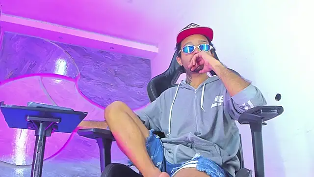 Josh_Hot_Sex – Kamerová šou