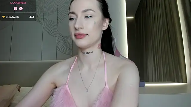 Czat XXX na żywo – JenniferQueen11