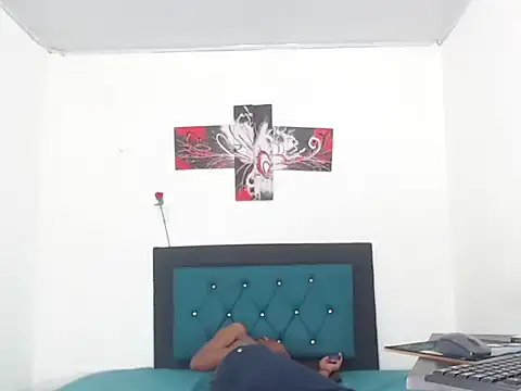 hotboyluxeのライブXXXチャット