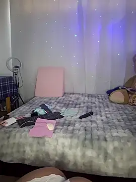 Foxylisaflores 现场XXX聊天