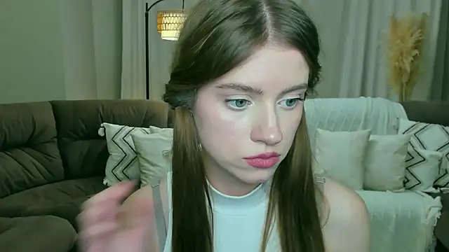 Erica_Kiss' Live XXX Chat