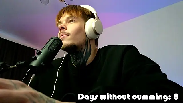 Živý XXX chat DENIS_HERE