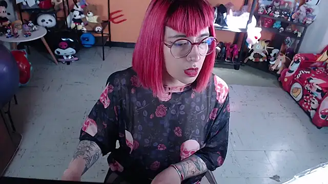 MissMiia2 élő XXX-chatje