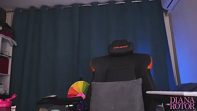 diana_rotor's Live XXX Chat