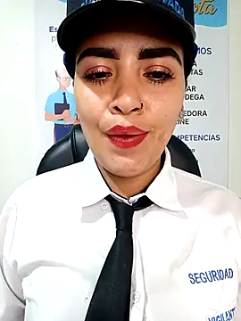 MAYE__13のライブXXXチャット