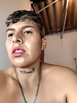 Yessi_rousse Adlı Modelin Canlı XXX Sohbeti