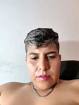 Yessi_rousse 现场XXX聊天