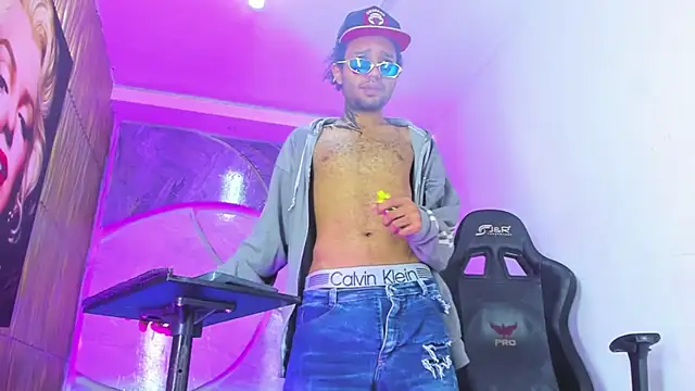 Josh_Hot_Sex Chat XXX live