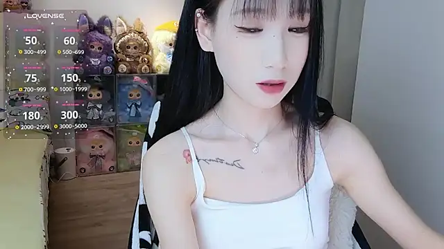 M-OTT_ live XXX chat