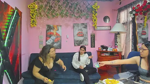 lesbiancuple Live XXX-Chat