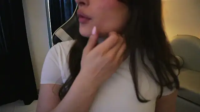 Chatroom XXX en direct de Daisha_Riley