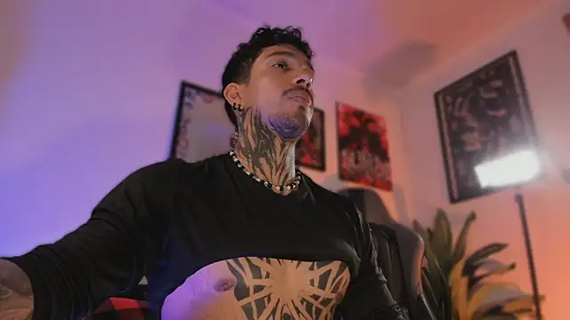 TigerStripes1_ 라이브 XXX 채팅