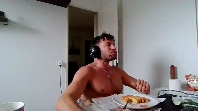 alpha-hunk Webcam-Show