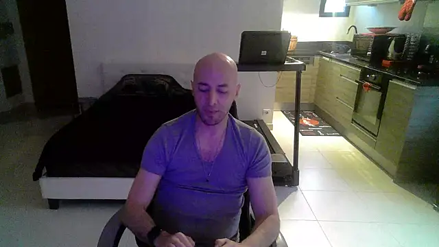 ALi_084 Adlı Modelin Canlı XXX Sohbeti