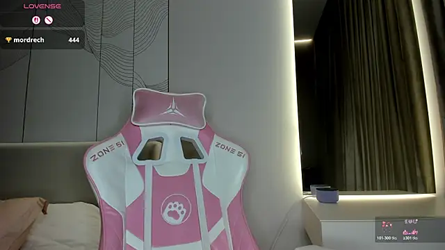 JenniferQueen11: απευθείας συνομιλία ΧΧΧ