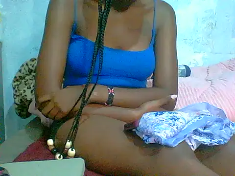 Thiathu012 live XXX chat