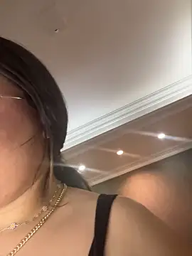 Chat XXX ao vivo de ThaniaJones