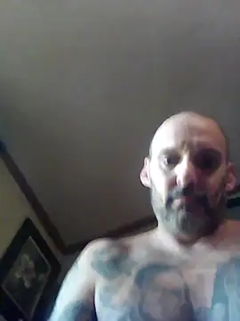 ClydeCan409: вебкам-шоу