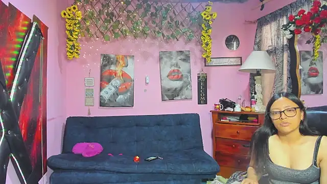 แชท XXX สดของ lesbiancuple