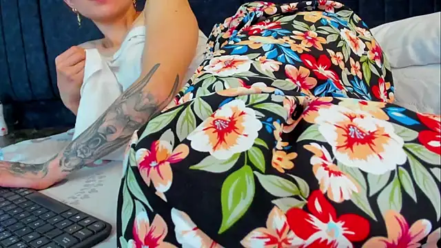 fulfill_fantasies1 Adlı Modelin Canlı XXX Sohbeti