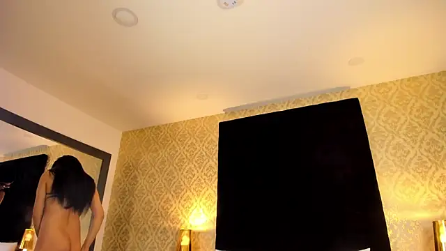 kendal_johnson Show in webcam