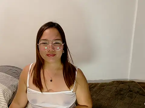 BURBERRY69 Live XXX-Chat