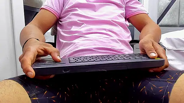 NohaBrooks 在線直播表演