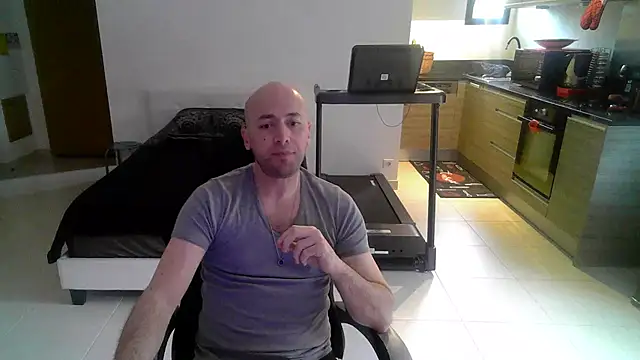 ALi_084 – Kamerová šou