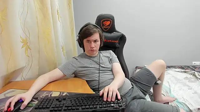 Вебкам-шоу iliaskrislove