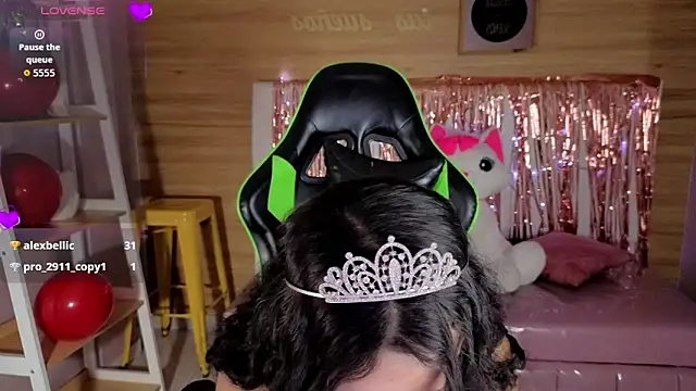 bella_vibess_s' Live XXX Chat