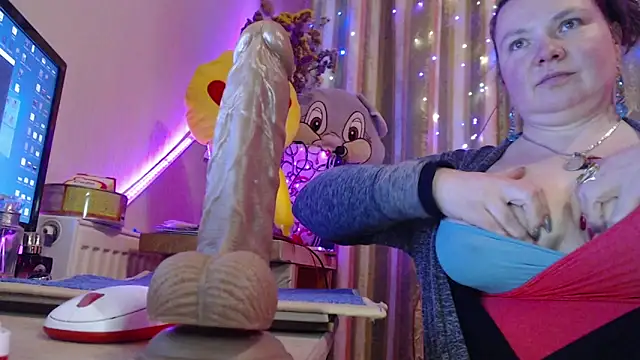 amorelaraのライブXXXチャット