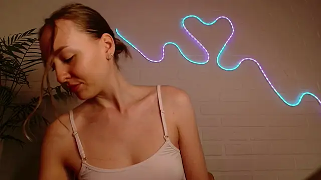 WhitePrincessLuna 现场XXX聊天