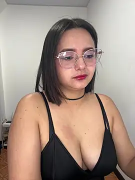 kaet_ Adlı Modelin Canlı XXX Sohbeti