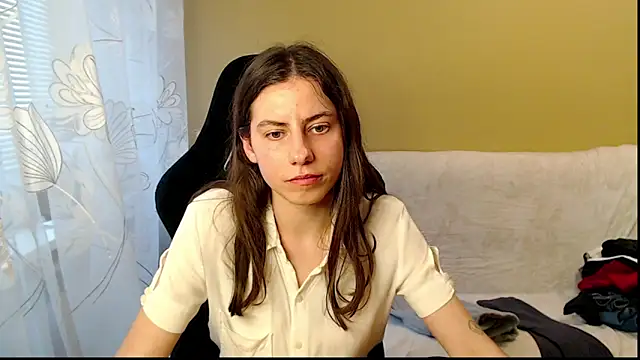 Effy__Stoner Chat XXX in diretta