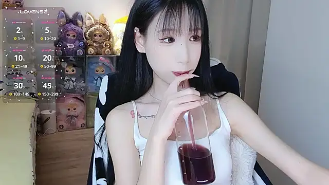 M-OTT_n Live XXX chat