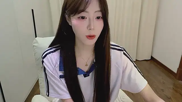 Onecutelittlen Live XXX chat