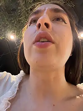 Holly_PlayのライブXXXチャット