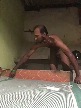 kavi1q1 ওয়েবক্যাম শো