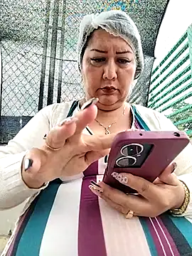 Brenda_Berck_ Chat XXX in diretta