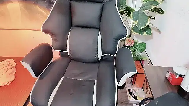 Bino119's Webcam Show