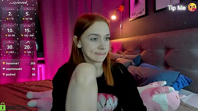 Онлайн чат XXX Lesi_Moonie01