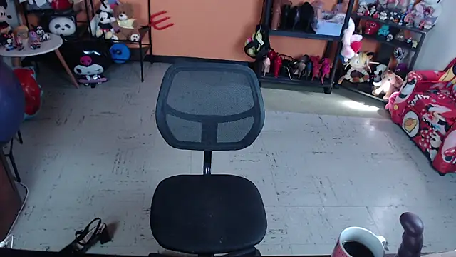 MissMiia2's Live XXX Chat