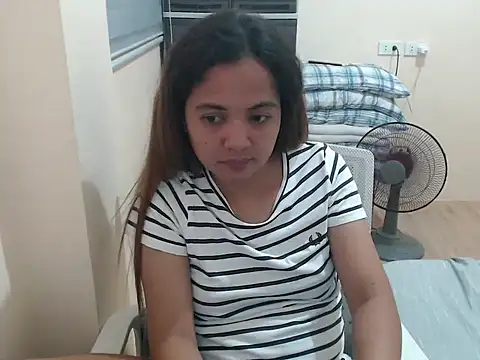 xTheLastVIRGINx's Live XXX Chat